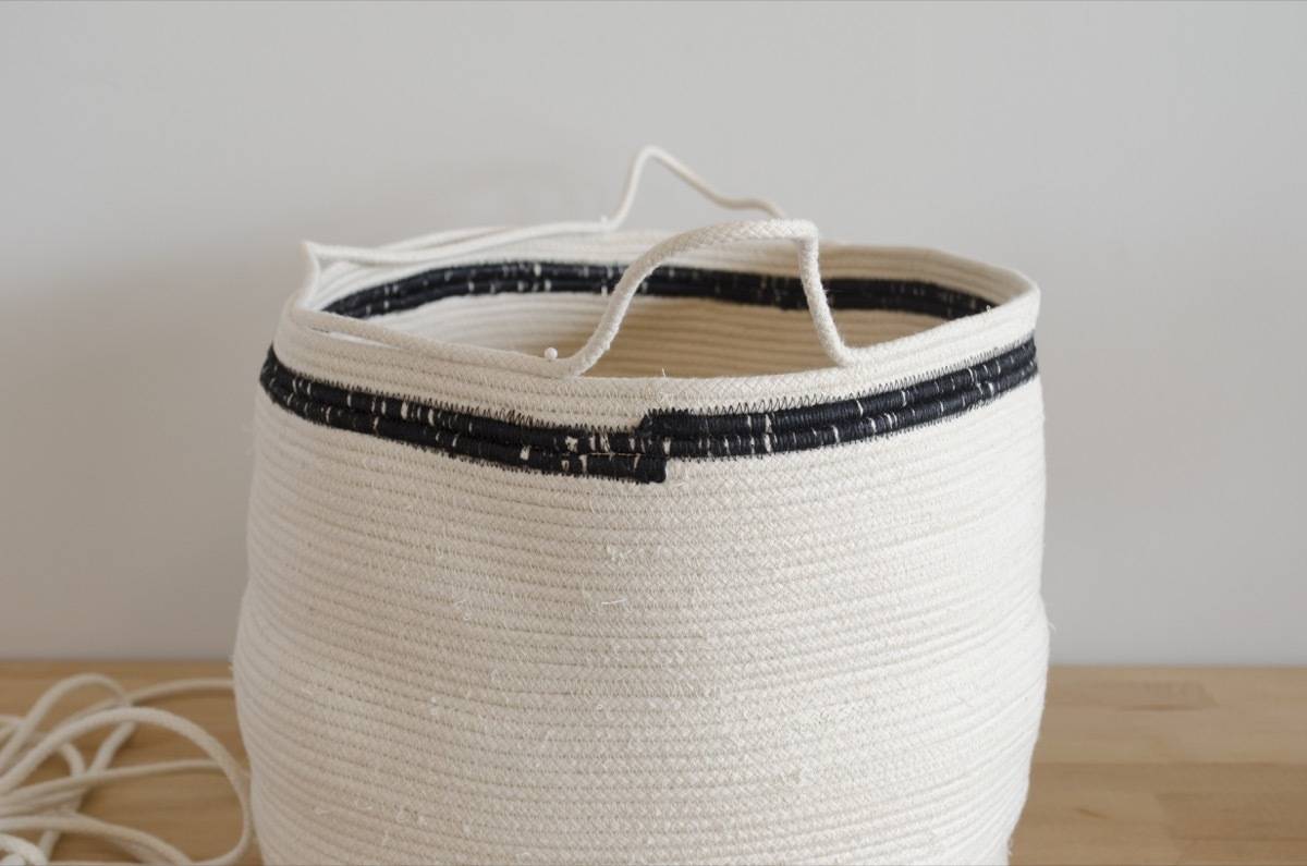 How to make a basket from cotton rope