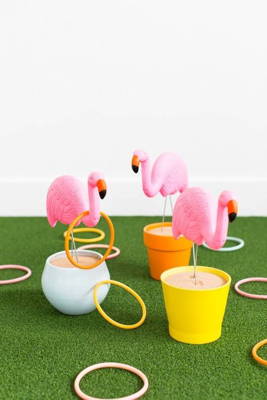 Ring toss with flamingos