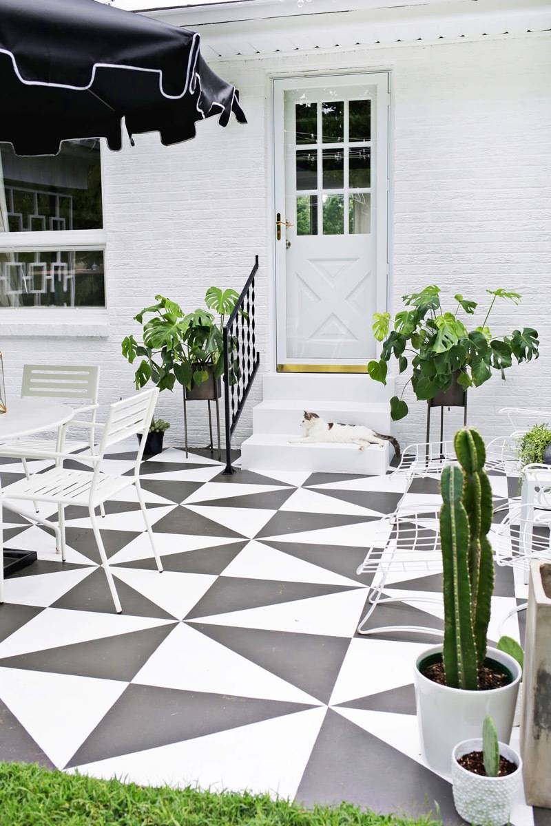 62 DIY Projects to Transform Your Backyard: Painted patio