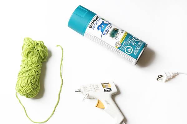 DIY Wicker Chair Makeover