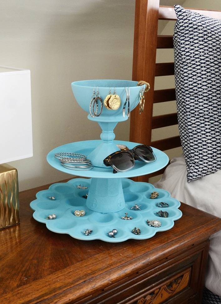 3-tiered jewelry holder