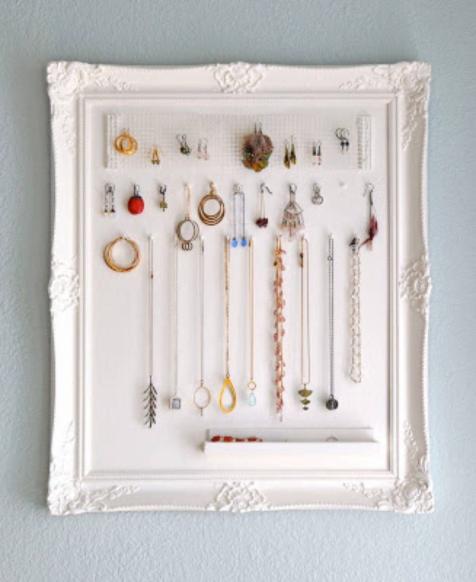 Do it yourself jewelry storage