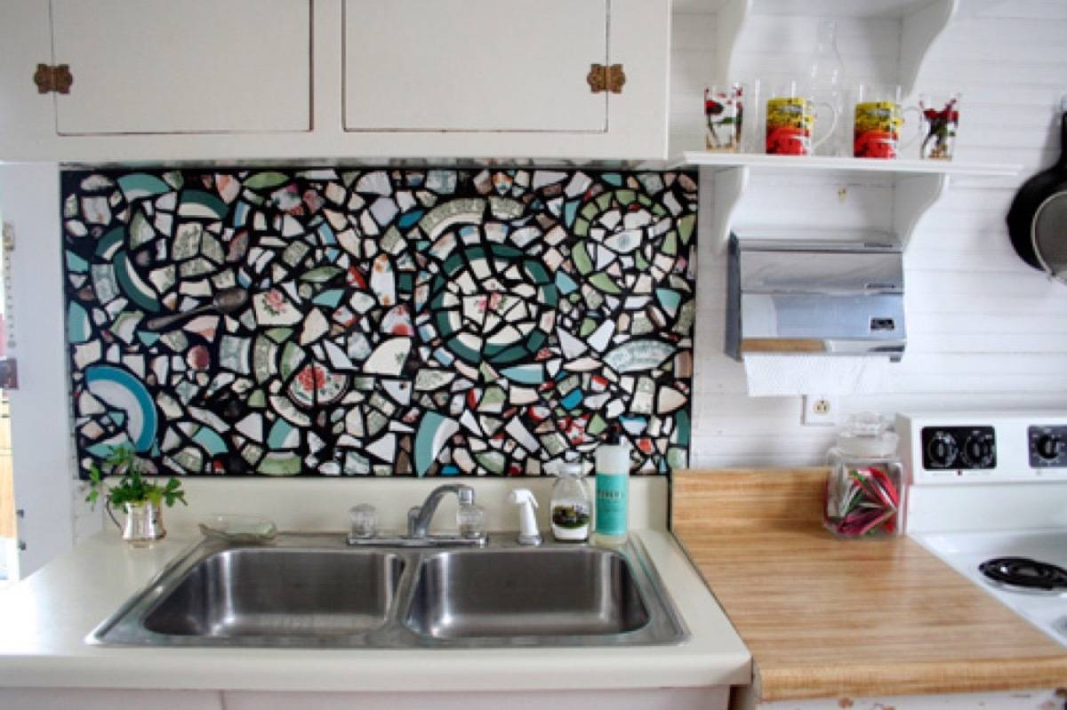 Single panel of mosaic backsplash