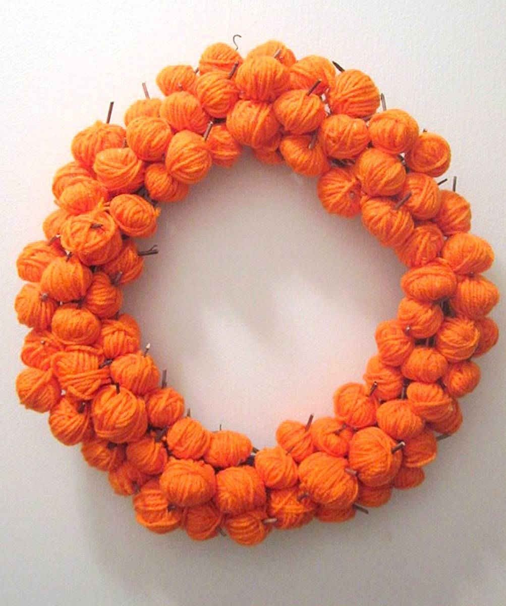 Yarn pumpkin wreath