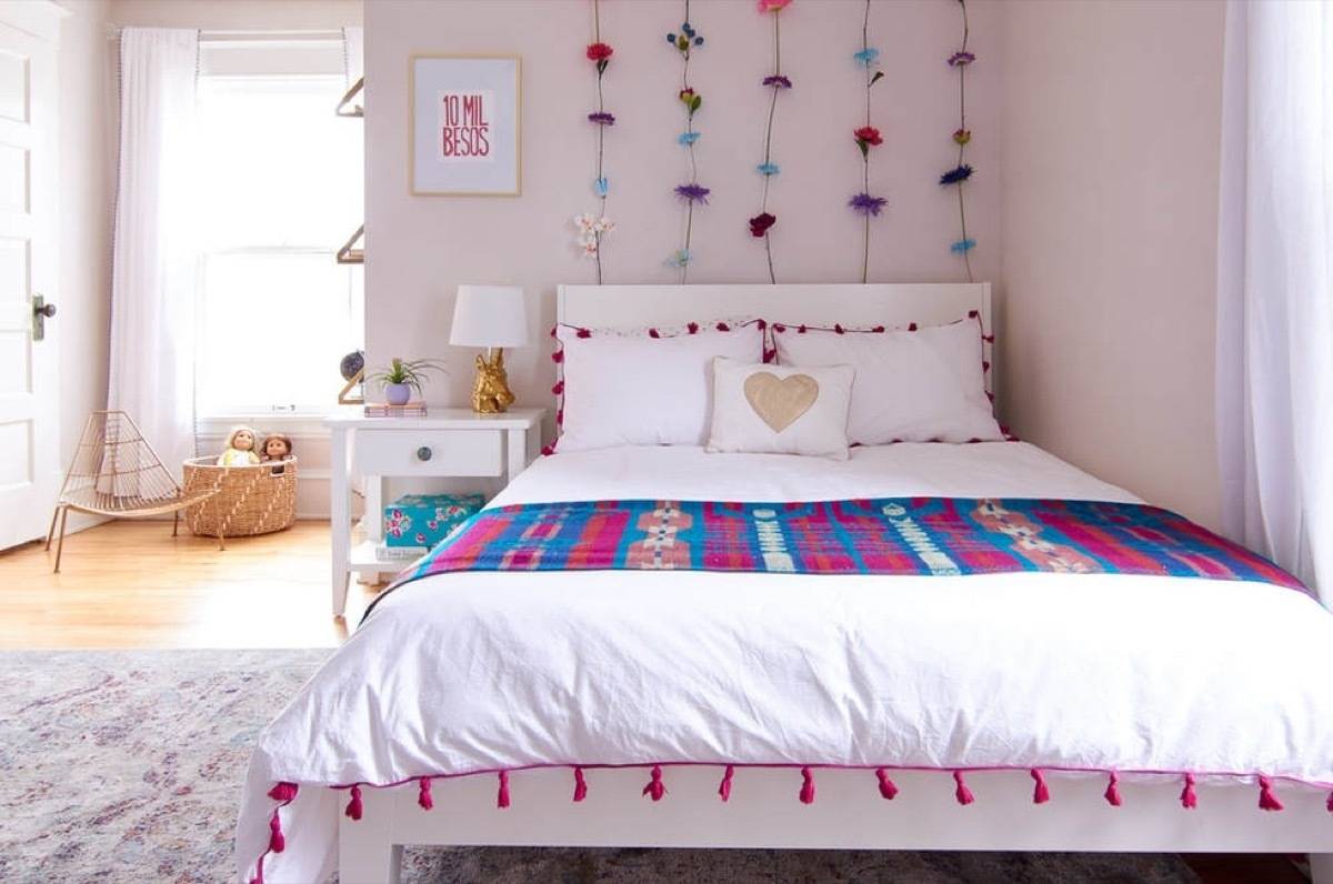 Kids garland idea from Curbly | 75 DIY Kids Decor Ideas