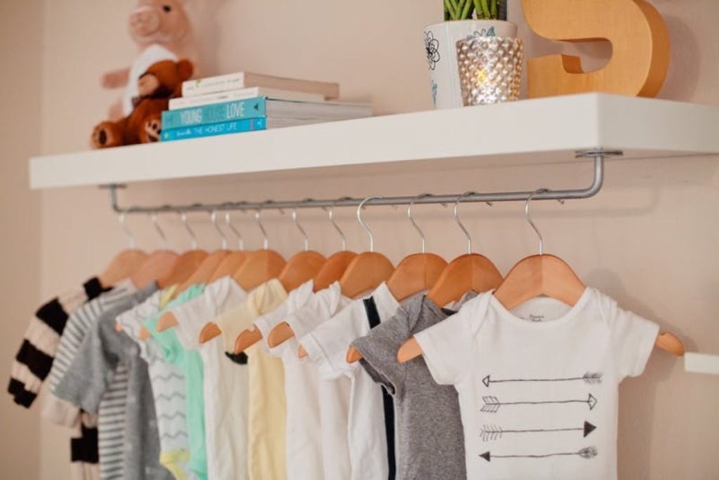 DIY Kids Decor Roundup: 75 Projects You Can Totally Start Today