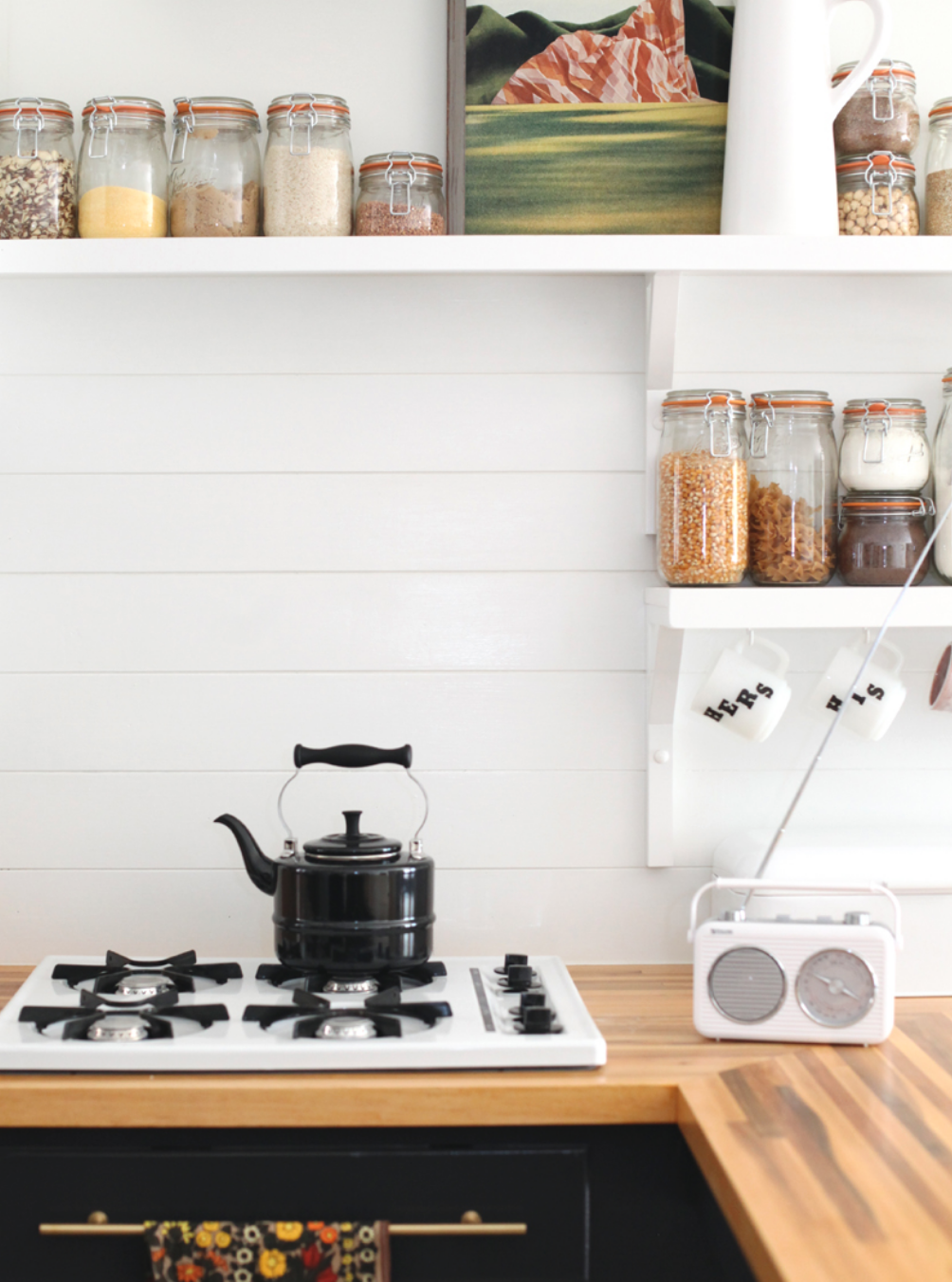 how to make a temporary backsplash for your kitchen