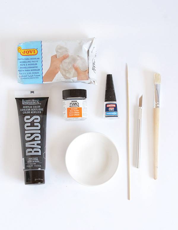 Clay incense holder - Materials