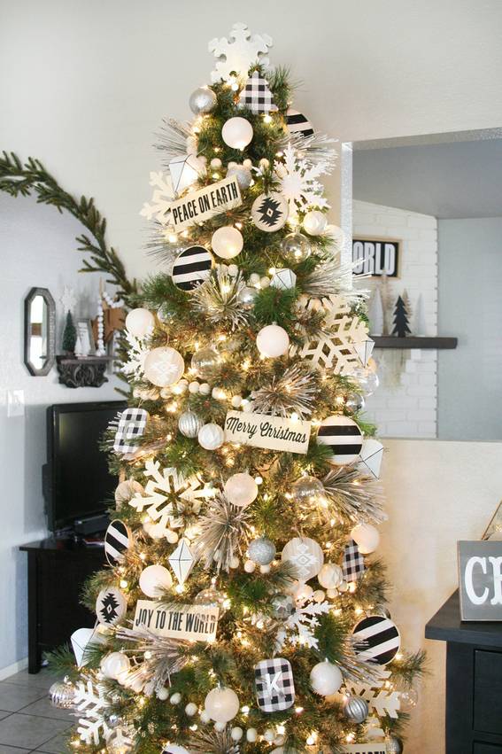 Black and white Christmas color scheme