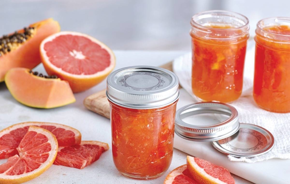 Papaya grapefruit preserves