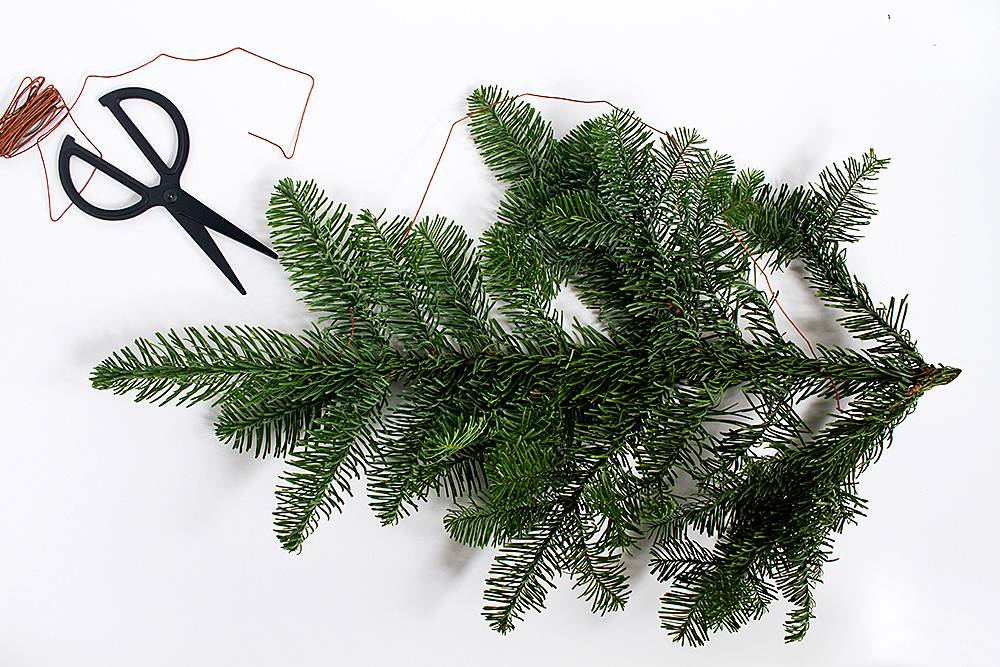 DIY Branch Holiday Card Display