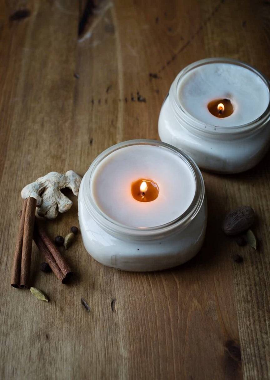 10 Ways To Make Your Home Smell Like Christmas
