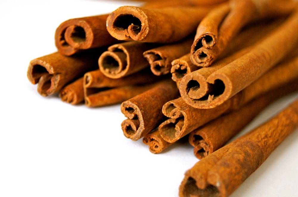 Cinnamon sticks