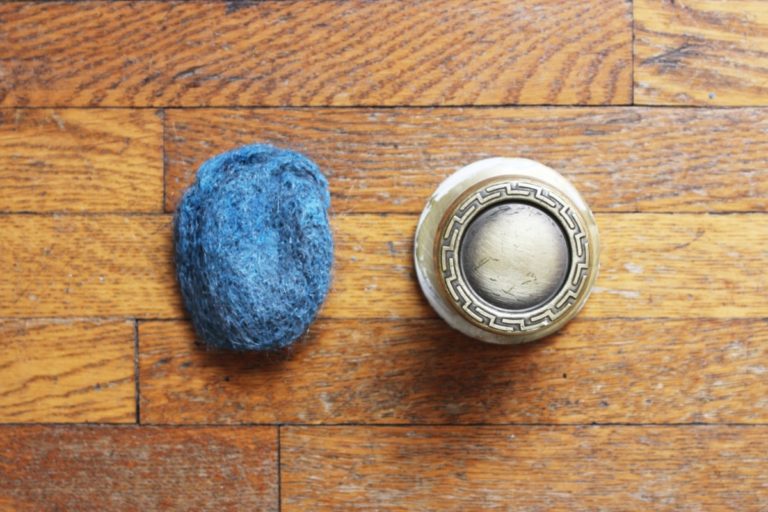 Three Easy Ways to Remove Old Paint from Door Hardware
