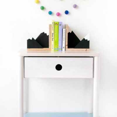Make it: Sweet DIY mountain bookends for your little one's nursery