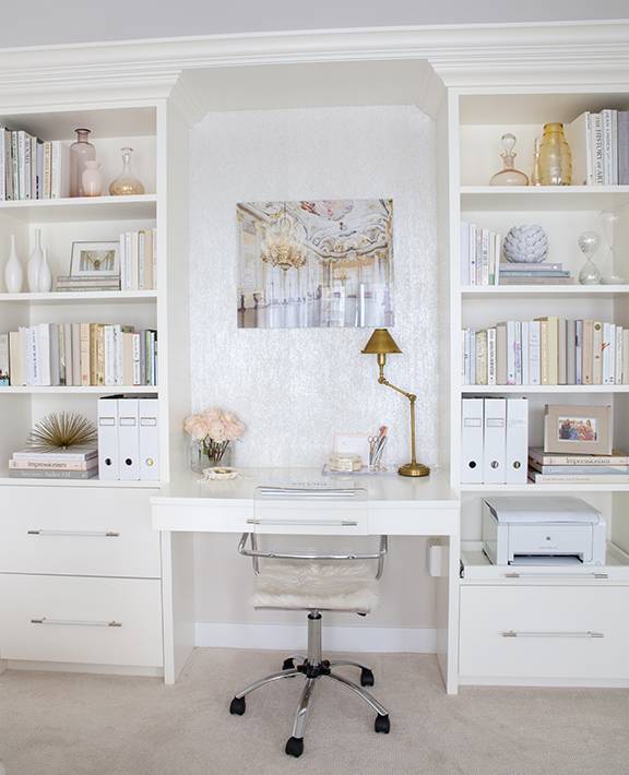 30 Incredibly Organized Creative Workspaces