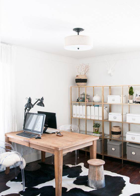 30 Incredibly Organized Creative Workspaces