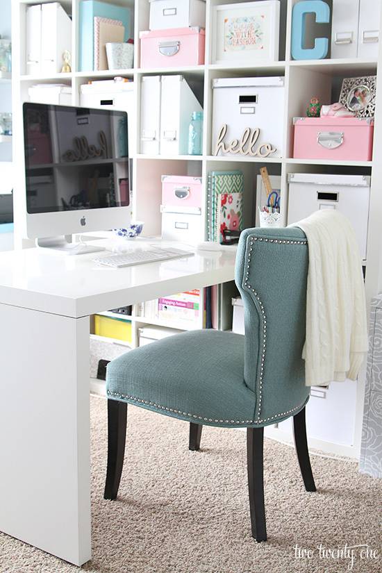 30 Incredibly Organized Creative Workspaces