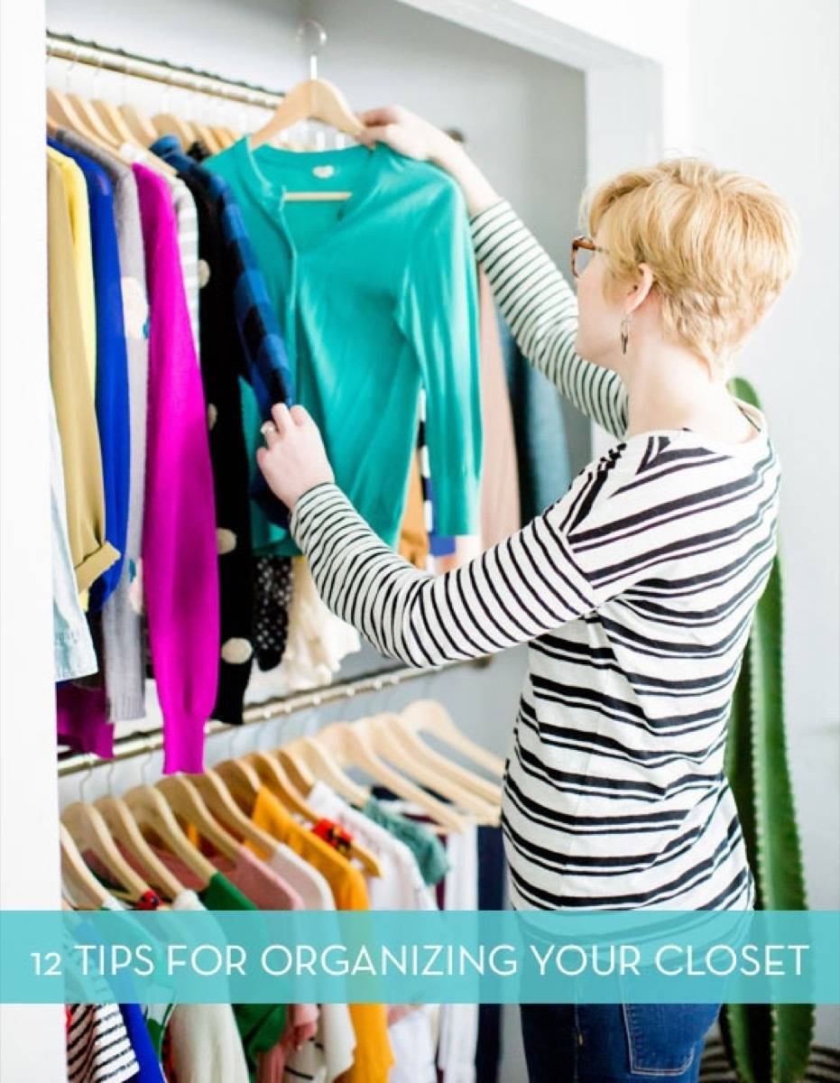 12 Tips for Organizing Your Closet!