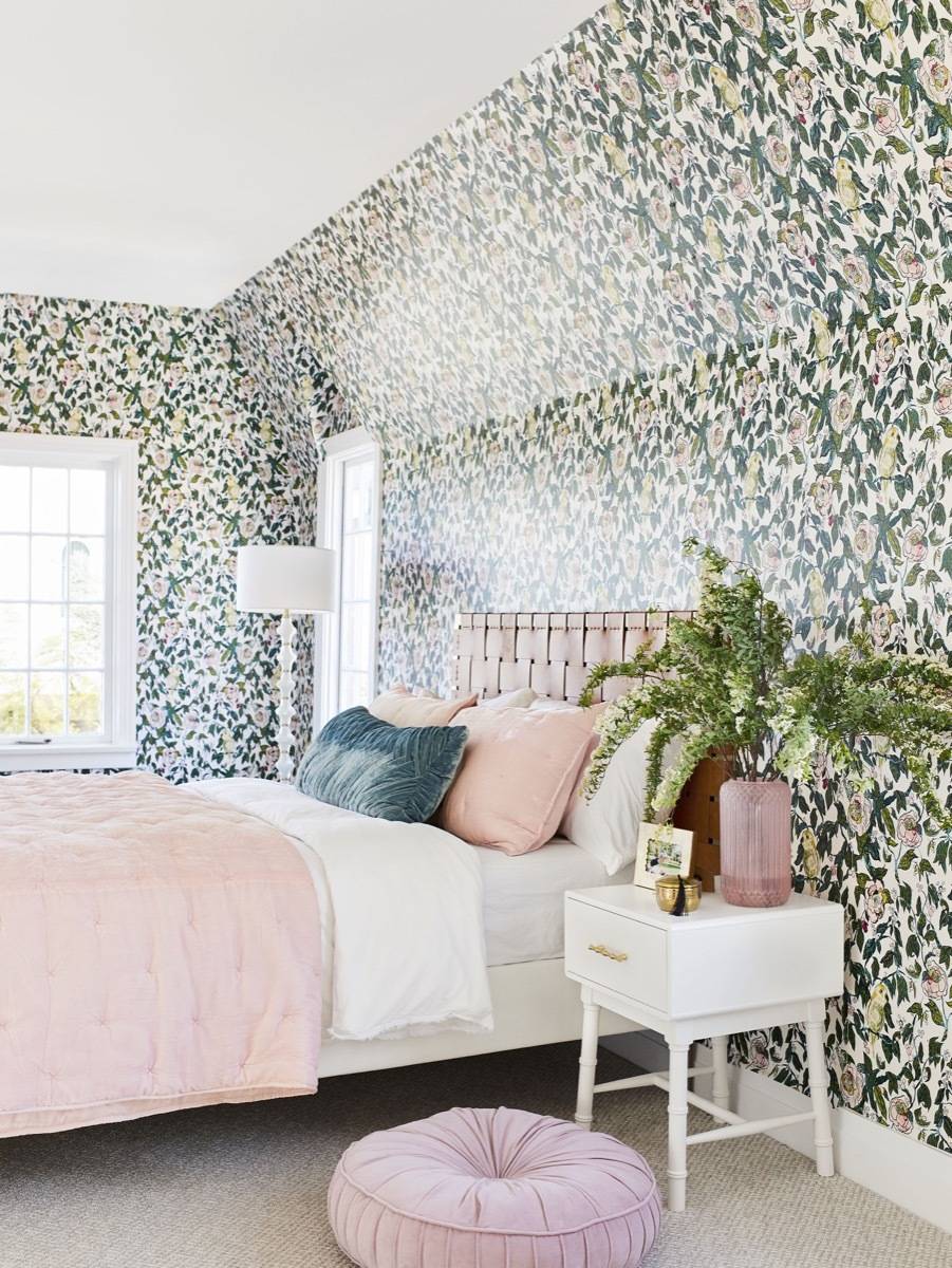 Vintage-inspired bedroom
