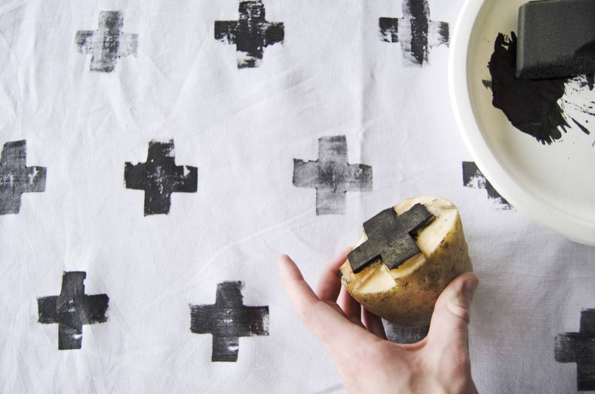 How to make a Scandinavian-inspired tablecloth: Use acrylic paint to stamp