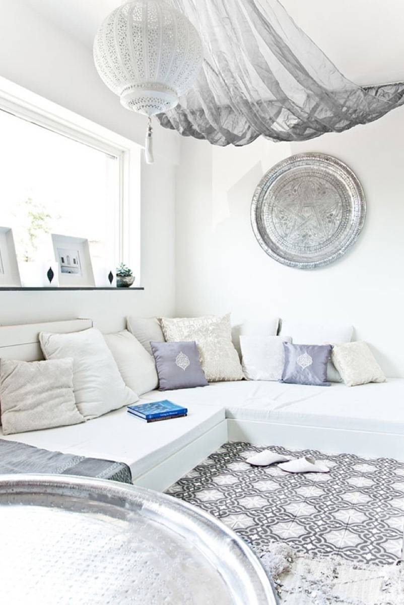 99 ways to use fabric to decorate your home | Hang fabric from the ceiling