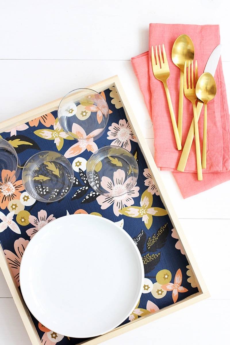 99 ways to use fabric to decorate your home | Line a serving tray