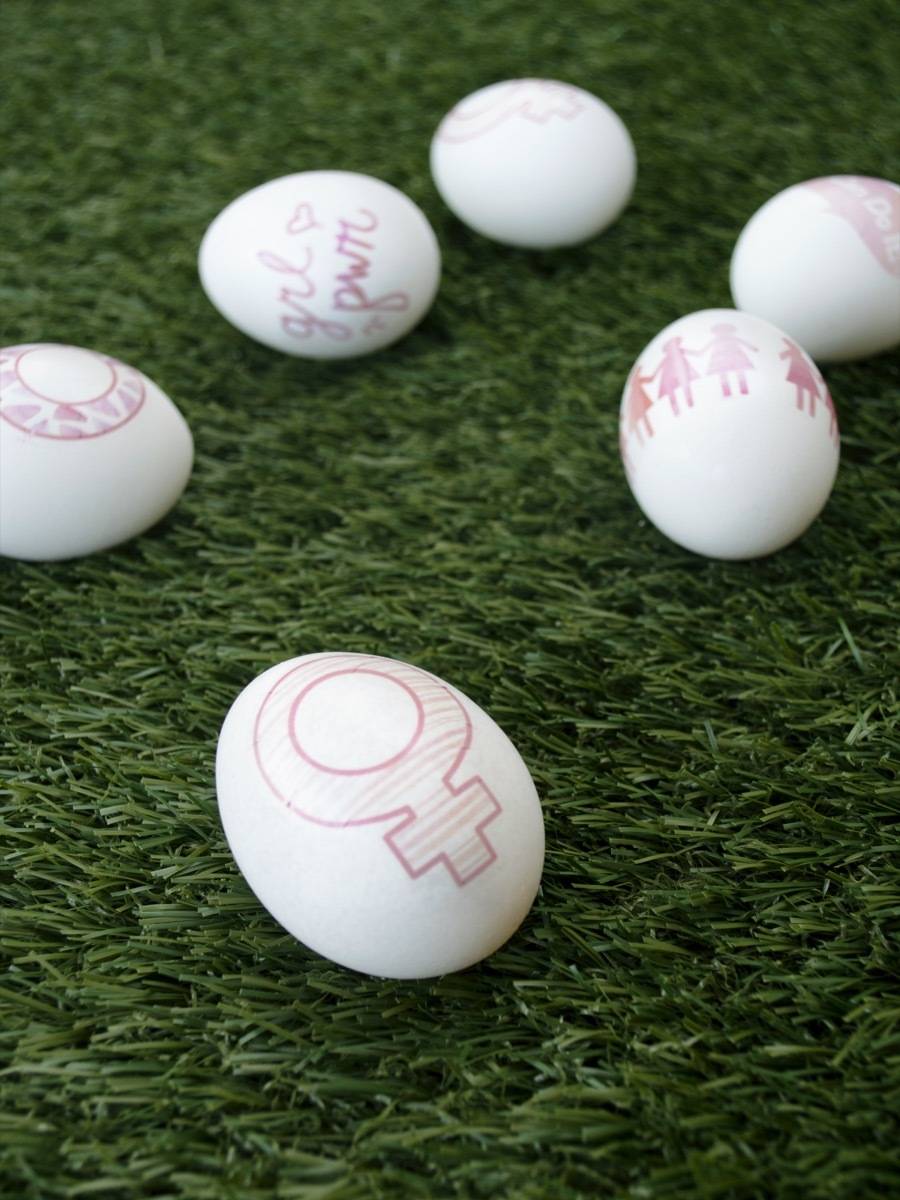 Feminista Easter Eggs (+ Free Printable) | Curbly.com