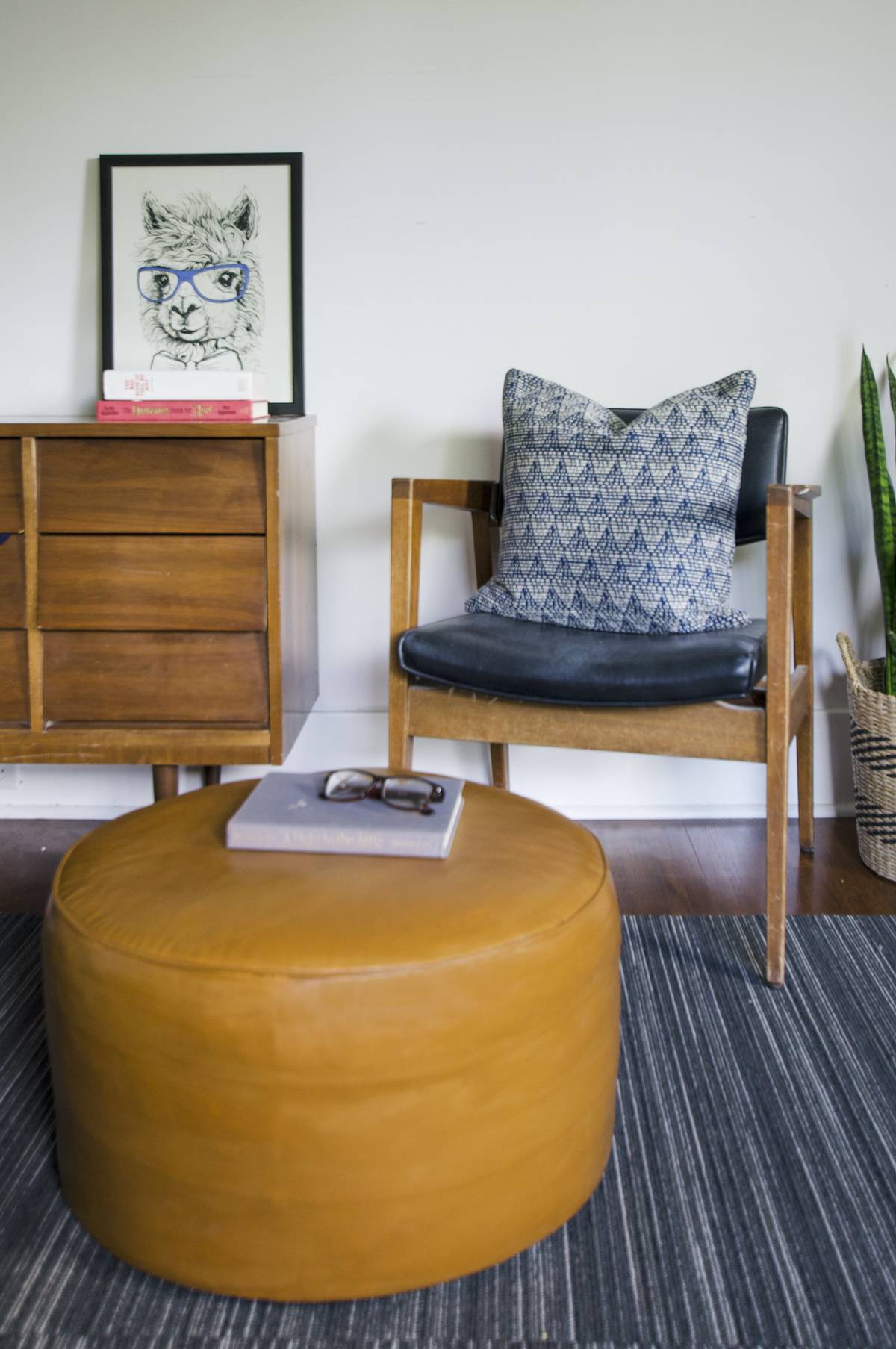 DIY Staining Old Leather Pouf Ottoman