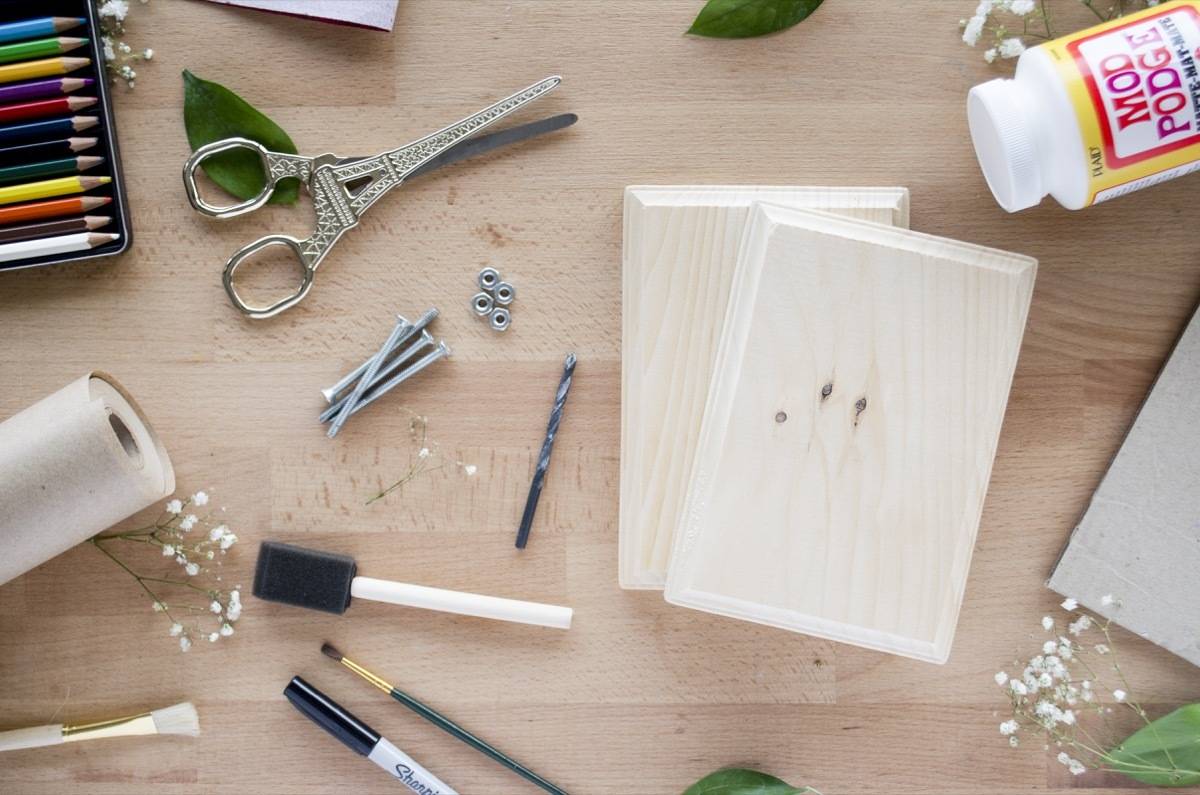 What you'll need to make your own flower press