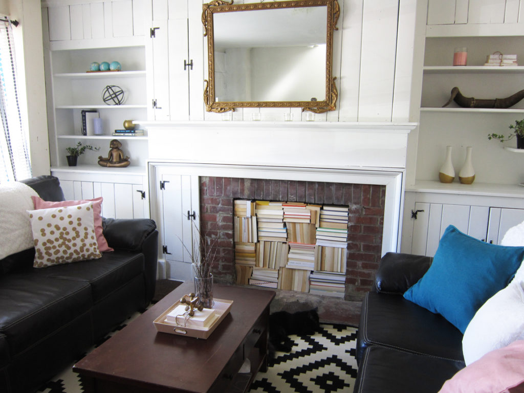 Here's How To Make A Rental Living Room Feel Like Home Curbly