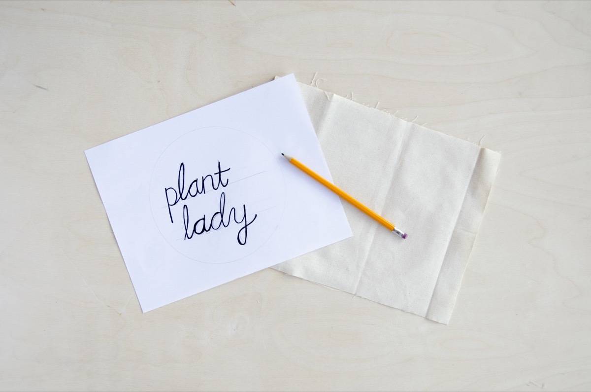 Plant ladies unite! Create this quick and easy wall art