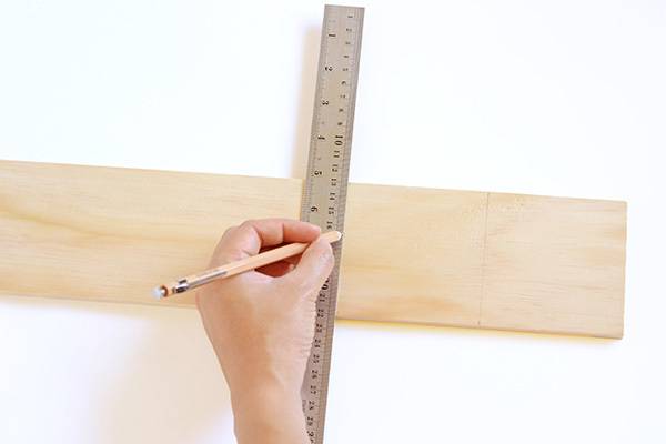 measure the wood