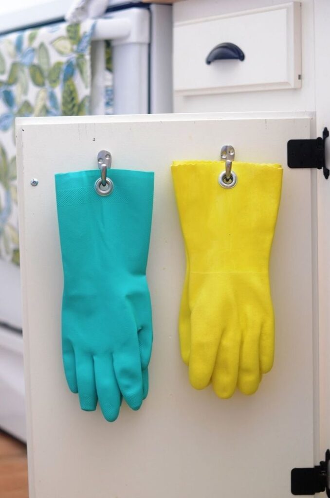 Blue and yellow kitchen gloves 