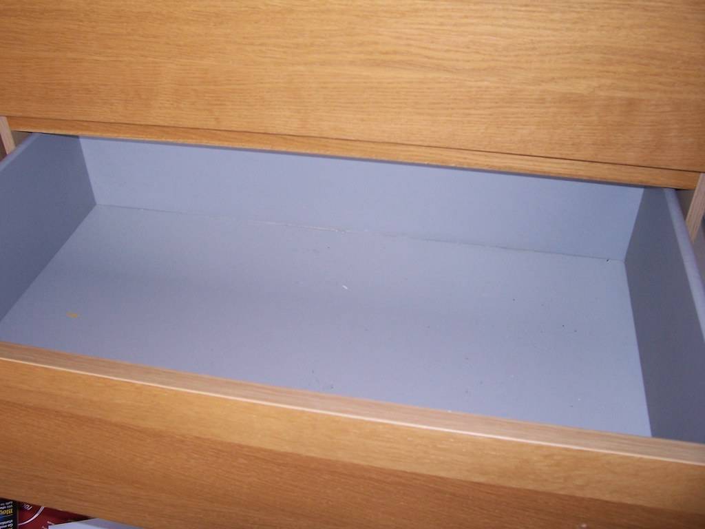 empty drawer for drawer organizing