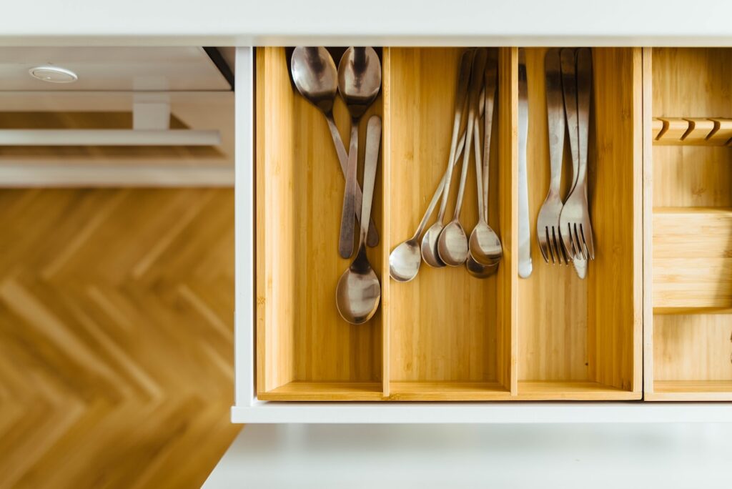 utensils organized in drawer