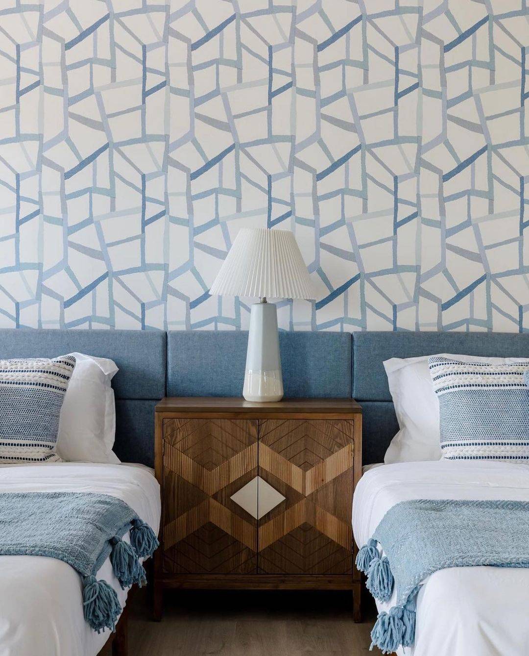 Bedroom Wallpaper Ideas for a Budget-Friendly Upgrade - Curbly